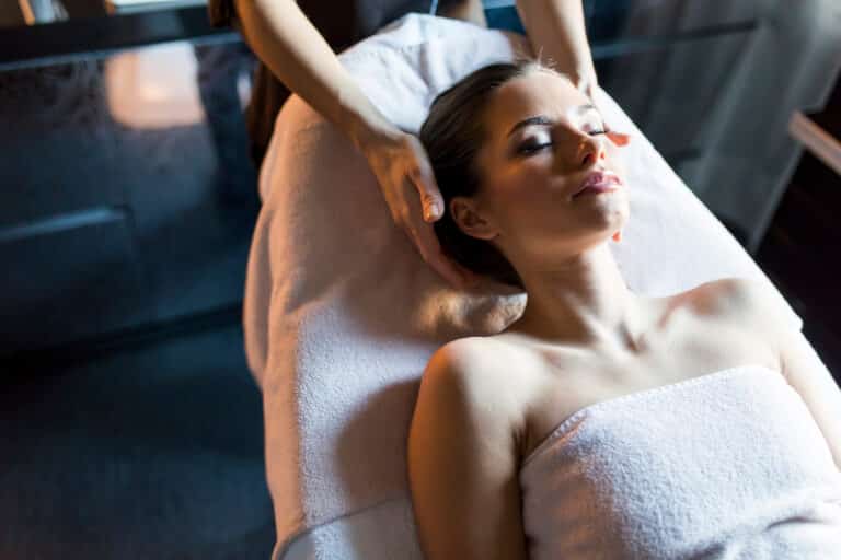 Massage relaxant Dos visage nuque- Grenoble Gières
