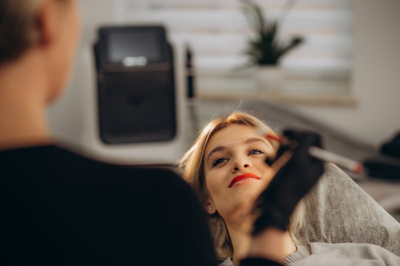 Maquillage permanent Grenoble Domène